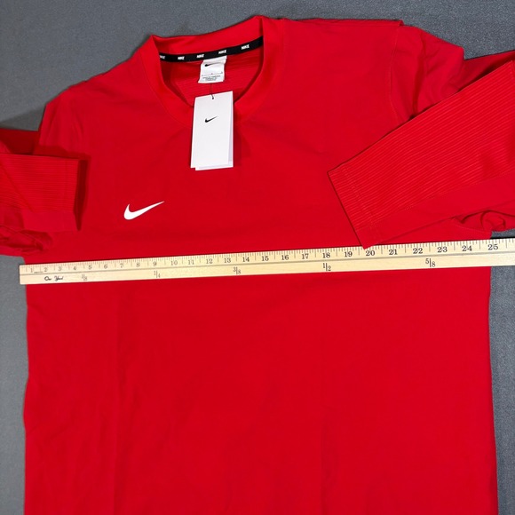 NWT Nike Player Men's Dri-FIT Pullover Crewneck FD4291-694 Baseball Red Large - Picture 7 of 8